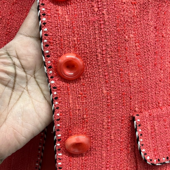 Ellen Tracy Coral Tweed Blazer - Picture 3 of 9